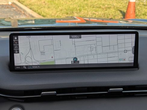 Used 2022 Genesis GV70 2.5T w/ Select Package image 24