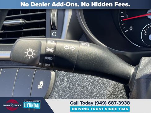 Used 2017 Kia Sorento FWD image 25