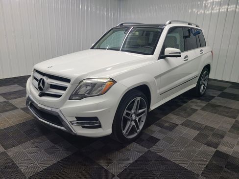 Used 2014 Mercedes-Benz GLK 350 4MATIC w/ Premium 1 Package image 7