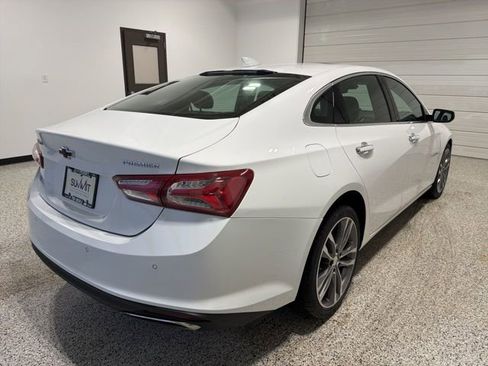 Used 2019 Chevrolet Malibu Premier image 4