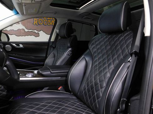 Used 2024 Genesis GV80 3.5T Prestige image 37