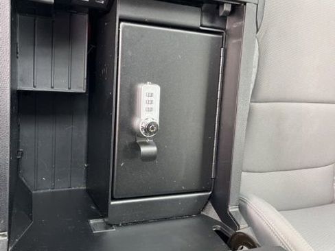 Used 2025 Toyota Tundra SR5 image 27