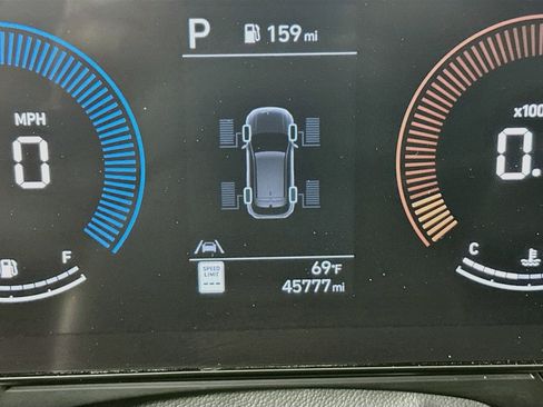 Used 2025 Hyundai Kona SEL AWD/4WD image 19