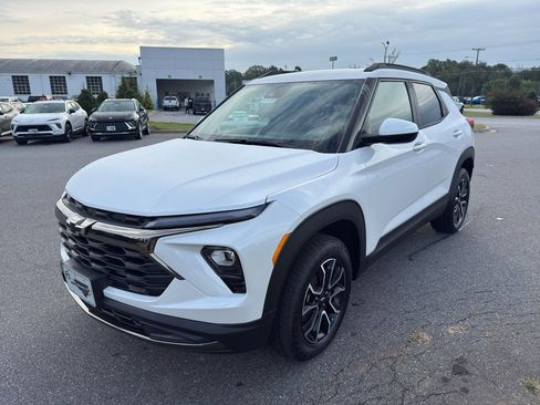 New 2026 Chevrolet TrailBlazer ACTIV w/ Convenience Package image 2