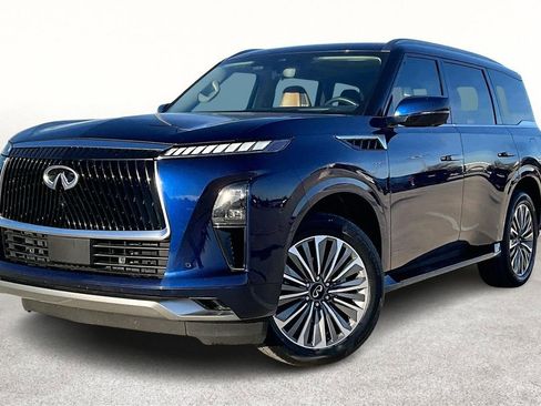 Certified 2025 INFINITI QX80 Sensory image 14