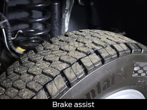 Certified 2025 Ford F450 Platinum w/ FX4 Off-Road Package image 28