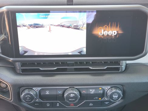 New 2026 Jeep Gladiator Sport AWD/4WD image 14