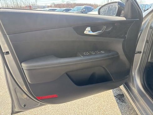 Used 2024 Kia Forte GT-Line w/ GT-Line Premium Package FWD image 15