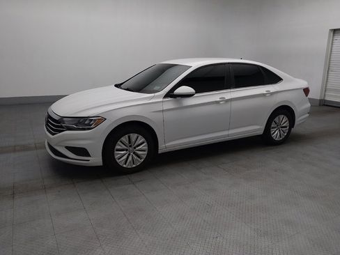 Used 2019 Volkswagen Jetta S FWD image 2