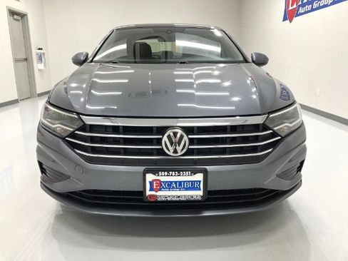 Used 2019 Volkswagen Jetta SE image 13