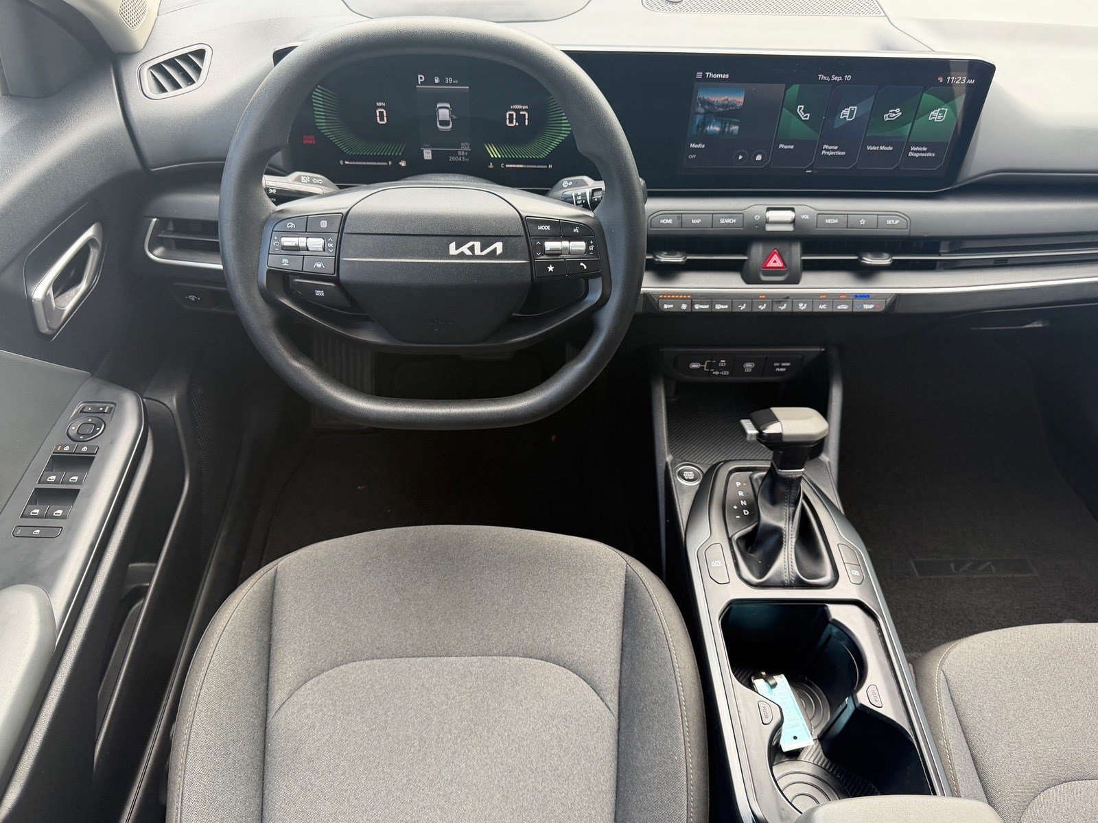 Used 2025 Kia K4 FWD image 29
