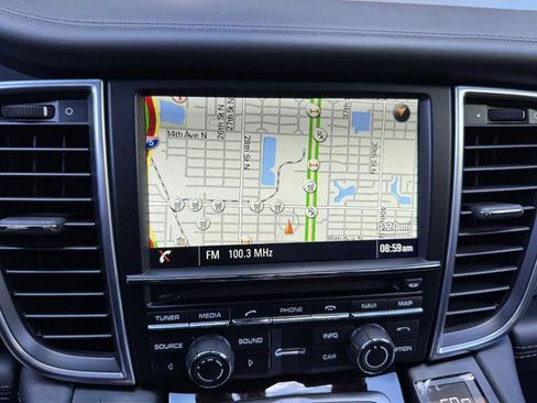 Used 2016 Porsche Panamera Turbo image 23