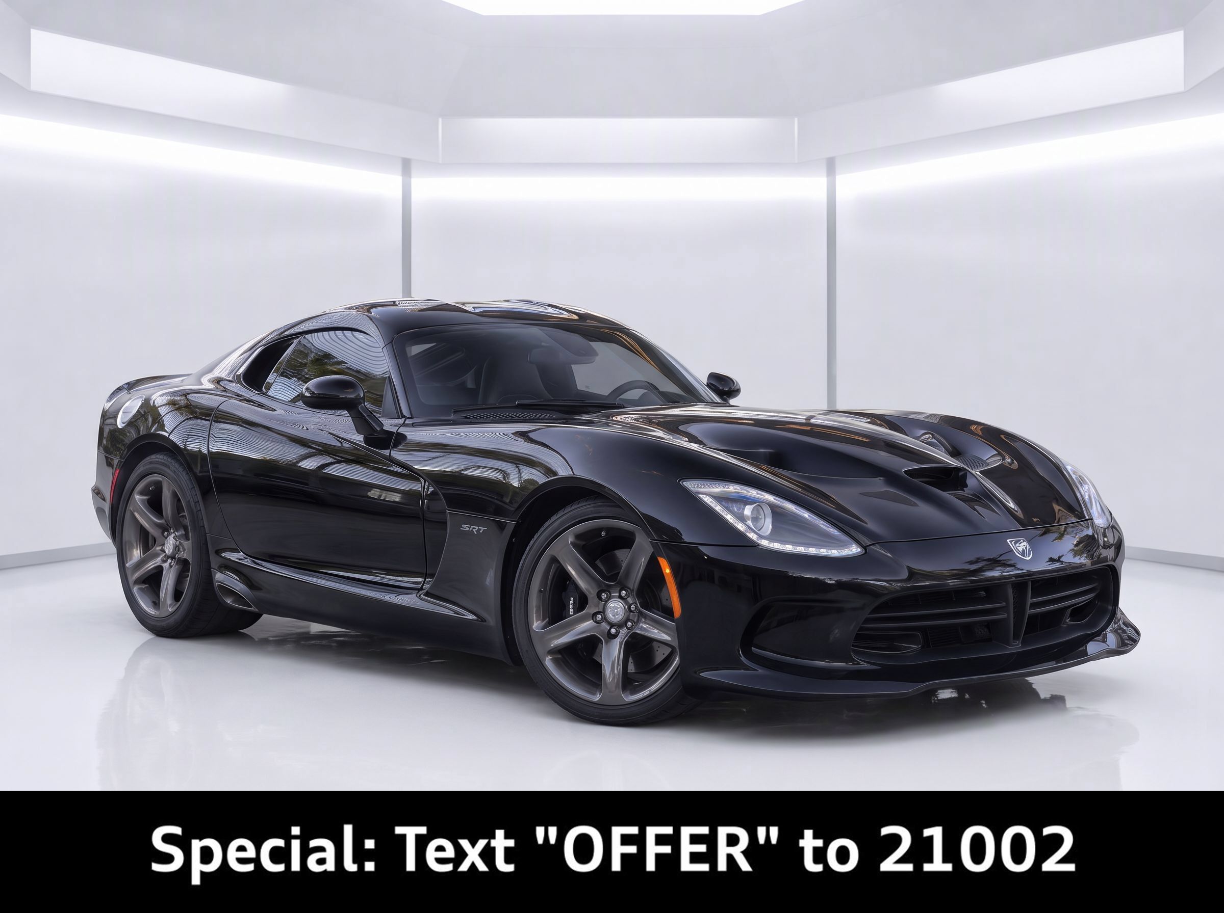 Used 2013 SRT Viper SRT-10 RWD image 2