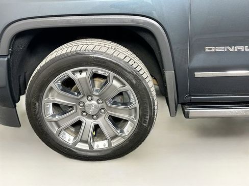 Used 2018 GMC Sierra 1500 Denali w/ Denali Ultimate Package image 32