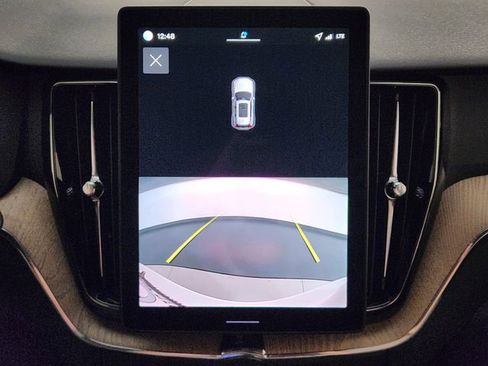 New 2026 Volvo XC60 B5 Core image 18