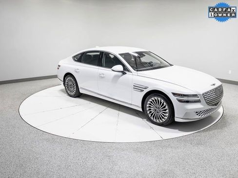 Used 2024 Genesis G80 image 27