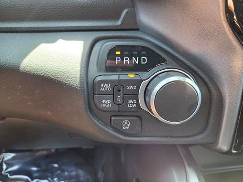 Used 2025 RAM 1500 Big Horn AWD/4WD image 28