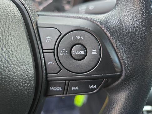 Certified 2024 Toyota Corolla LE image 19