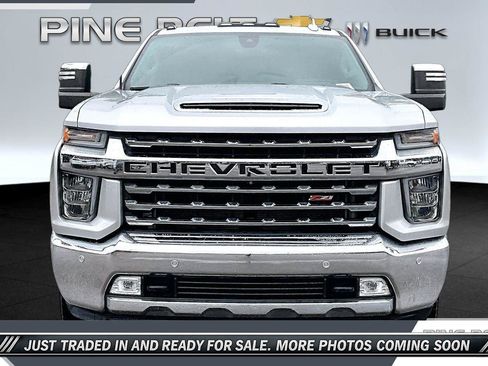 Used 2020 Chevrolet Silverado 2500 LTZ AWD/4WD image 3