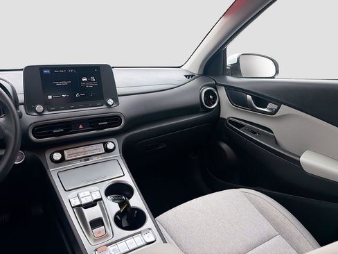 Used 2023 Hyundai Kona SE FWD image 20