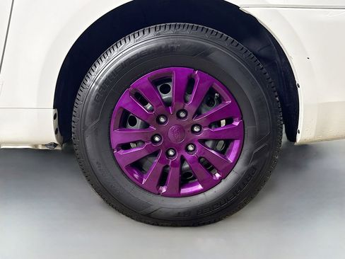 Used 2014 Kia Sedona LX image 38