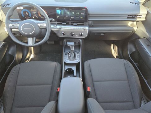 New 2026 Hyundai Kona SE image 25