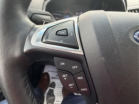 Used 2015 Ford Edge Titanium AWD/4WD image 13