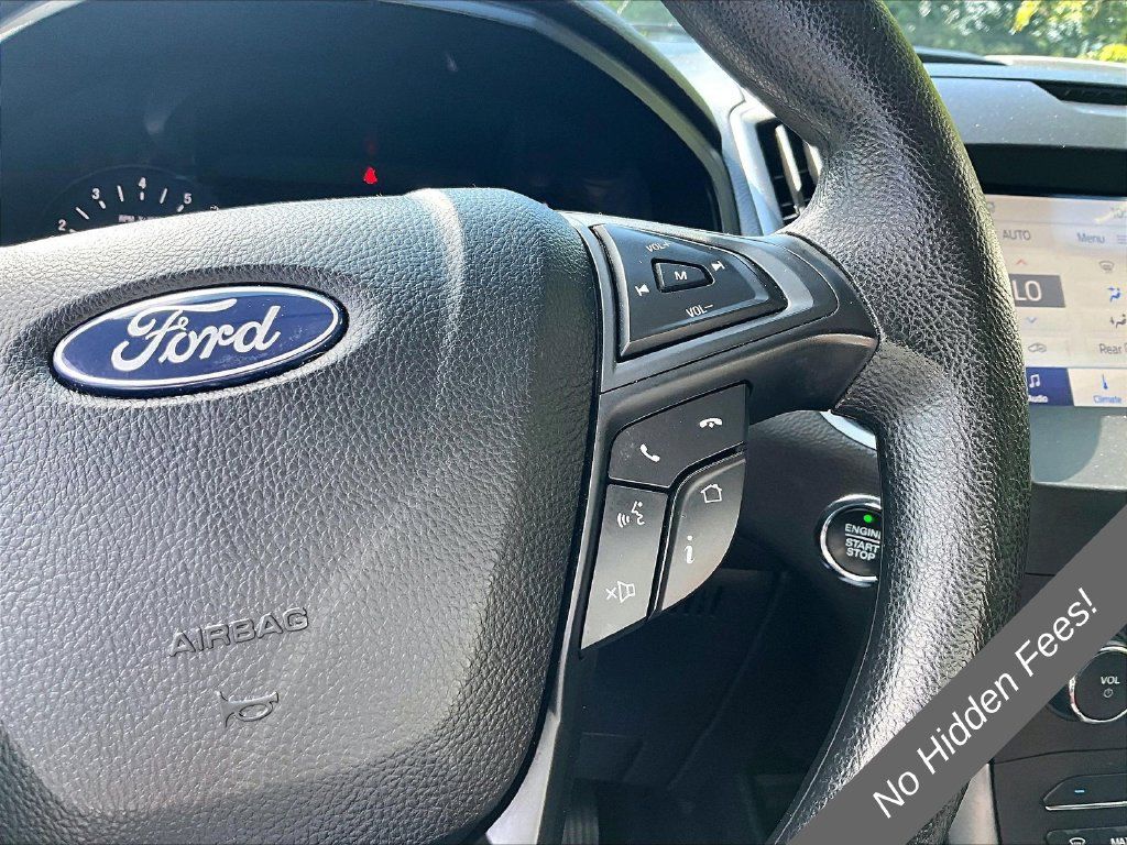 Used 2020 Ford Edge SE FWD image 16