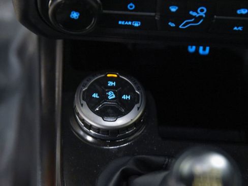 Used 2021 Ford Bronco Black Diamond AWD/4WD image 25