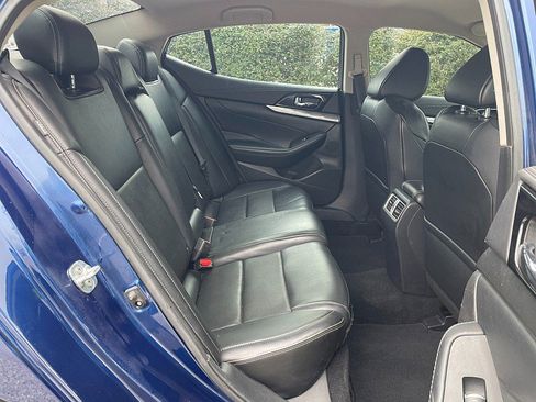 Used 2021 Nissan Maxima 3.5 SV w/ Floor Mat Group image 31