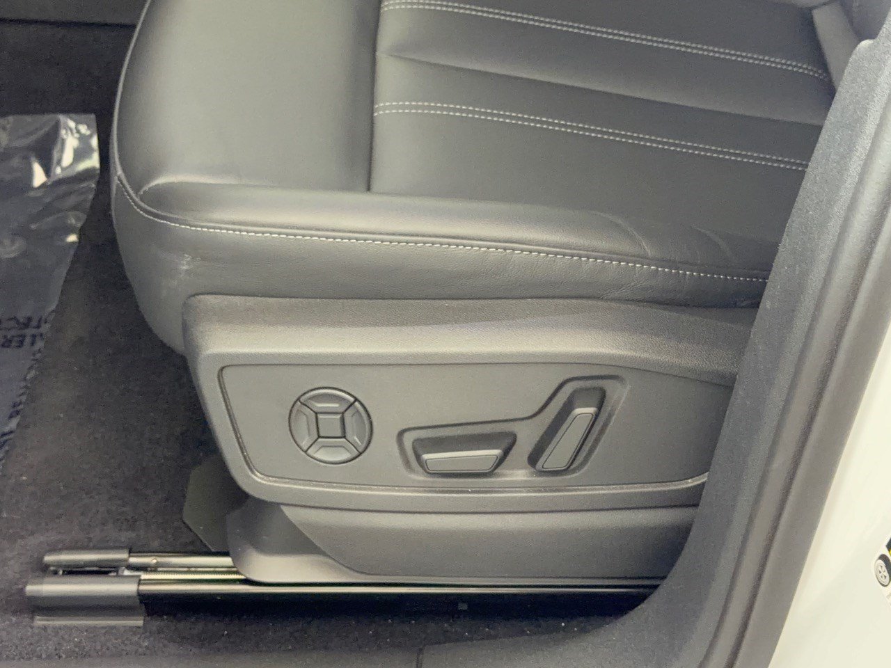 Certified 2026 Audi Q5 Premium AWD/4WD image 16