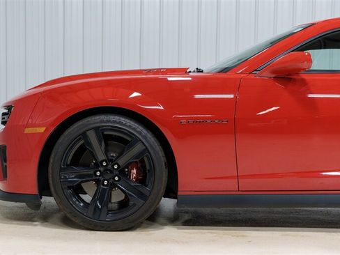 Used 2012 Chevrolet Camaro ZL1 RWD image 4