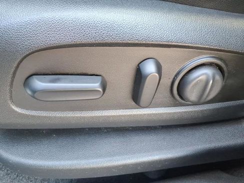 Used 2020 Chevrolet Equinox Premier AWD/4WD image 15