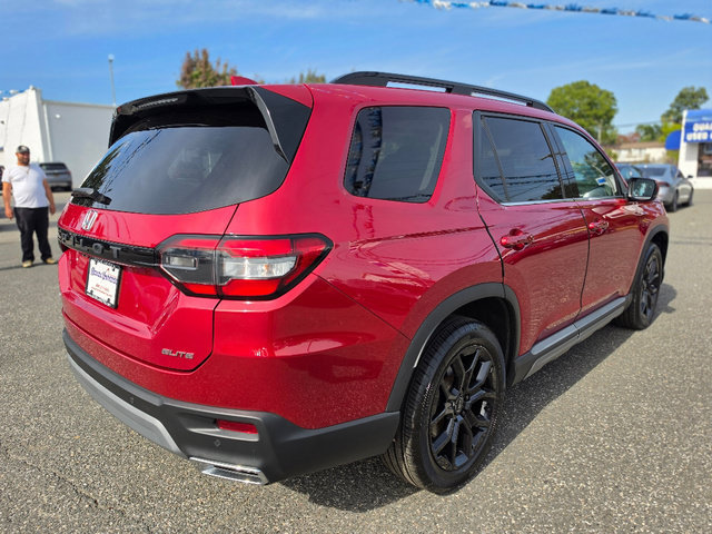 Certified 2025 Honda Pilot Elite image 6