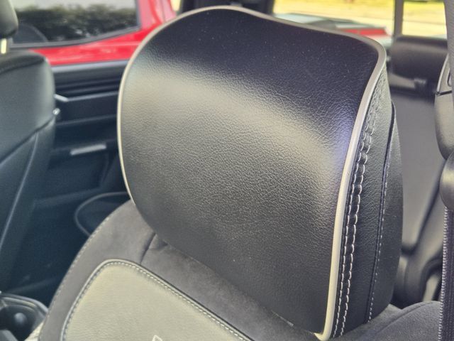 Used 2023 RAM 1500 Laramie AWD/4WD image 18