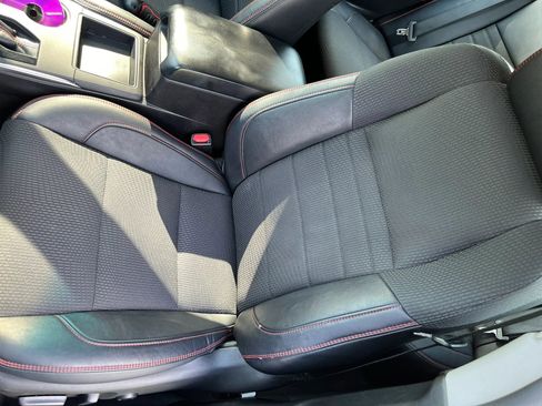 Used 2016 Toyota Camry SE image 10