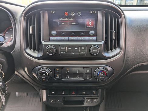 Used 2015 GMC Canyon SLE w/ All-Terrain Adventure Package image 18