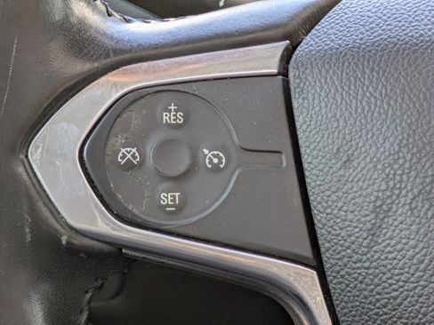 Used 2019 Chevrolet Traverse LT w/ LT Premium Package FWD image 20