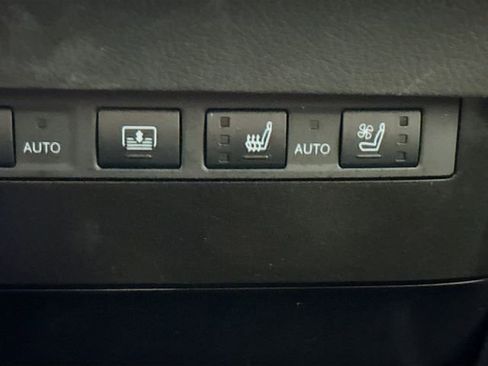 Used 2023 Lexus ES 350 F Sport w/ Accessory Package (Z2) image 21