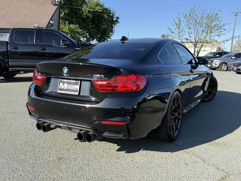 Used 2016 BMW M4 image 8