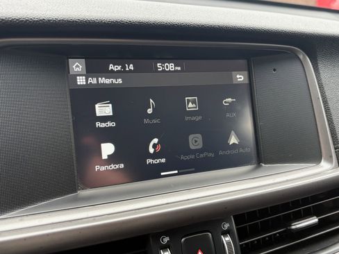 Used 2018 Kia Optima S w/ Panoramic Sunroof Package image 38