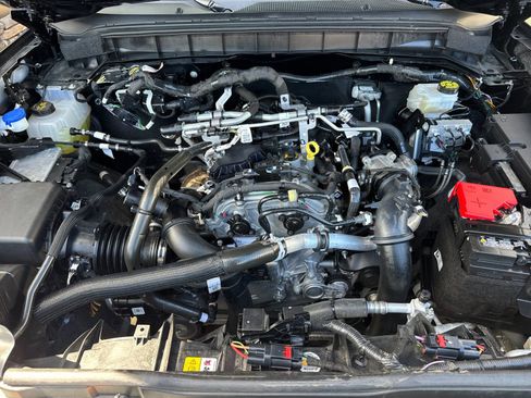 Used 2025 Ford Bronco Outer Banks image 35