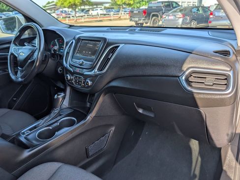 Used 2019 Chevrolet Equinox LT FWD image 20
