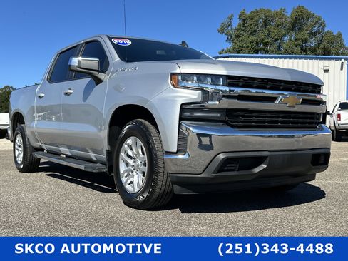Used 2019 Chevrolet Silverado 1500 LT w/ All-Star Edition image 7