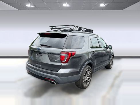 Used 2017 Ford Explorer Sport w/ Equipment Group 401A AWD/4WD image 6