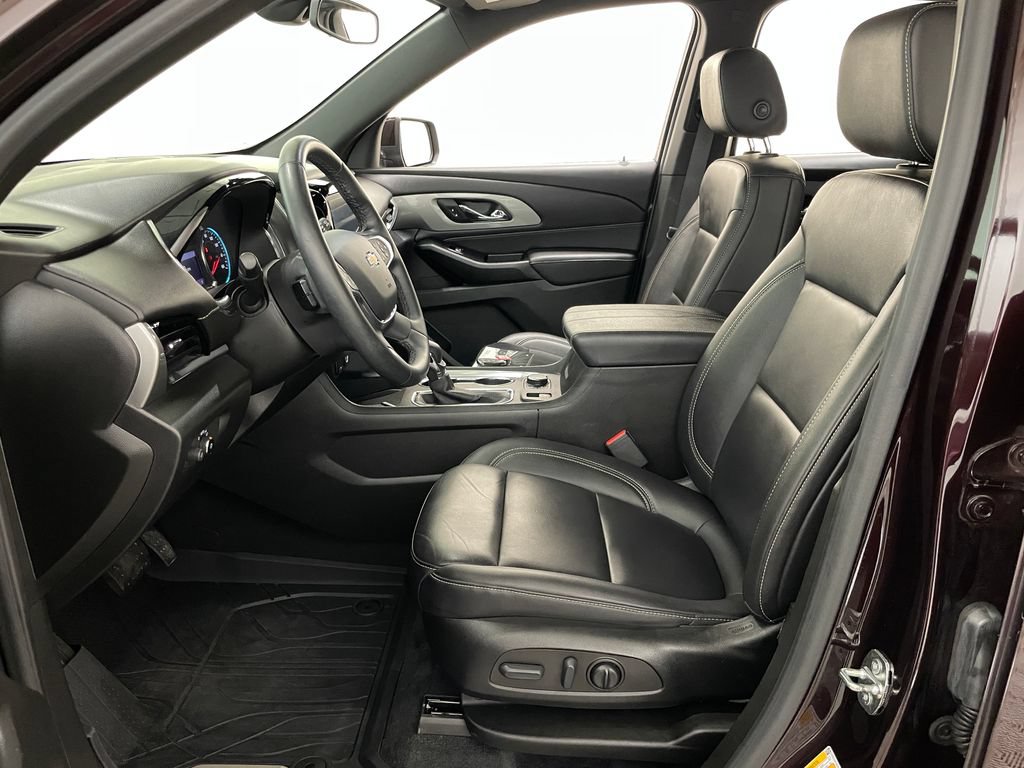 Certified 2023 Chevrolet Traverse LT w/ LPO, Floor Liner Package AWD/4WD image 7