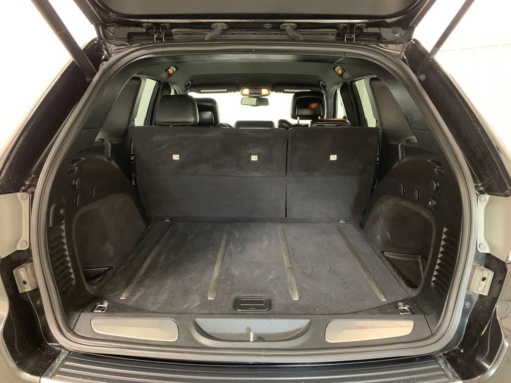 Used 2015 Jeep Grand Cherokee Limited AWD/4WD image 22