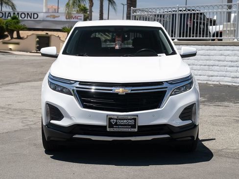 Used 2024 Chevrolet Equinox LT FWD image 3