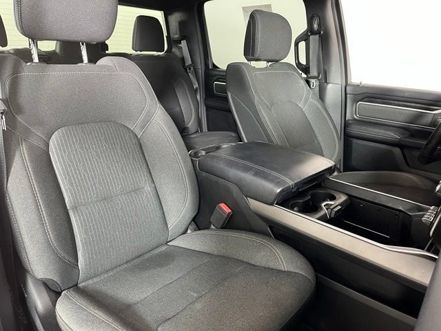 Used 2019 RAM 1500 Big Horn AWD/4WD image 38