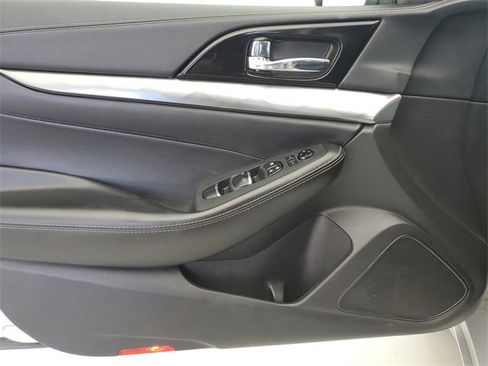 Used 2023 Nissan Maxima SV w/ Floor Mat Group image 20